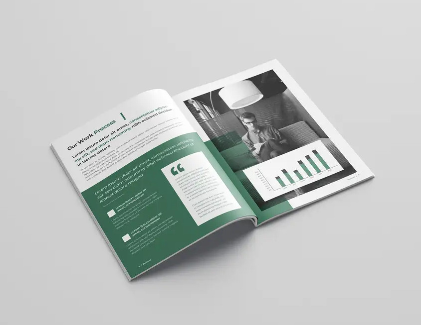 mau%20brochure%20006.jpg